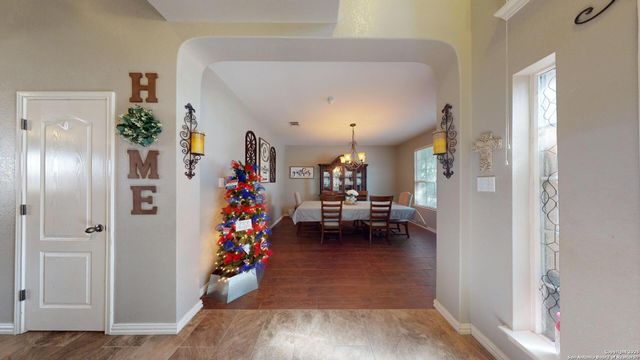 522 BALTUSTROL DR, Cibolo, TX 78108