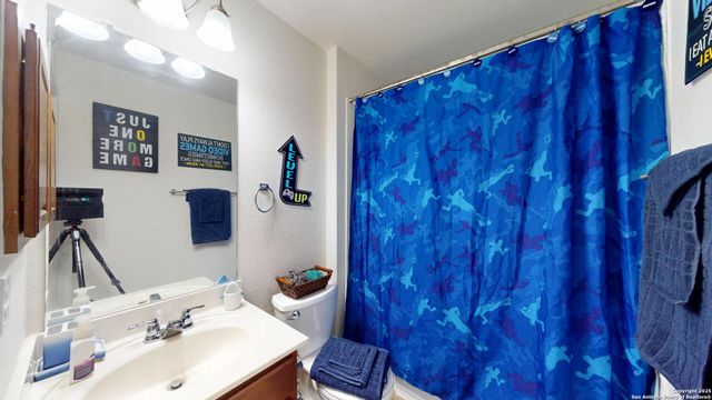 522 BALTUSTROL DR, Cibolo, TX 78108