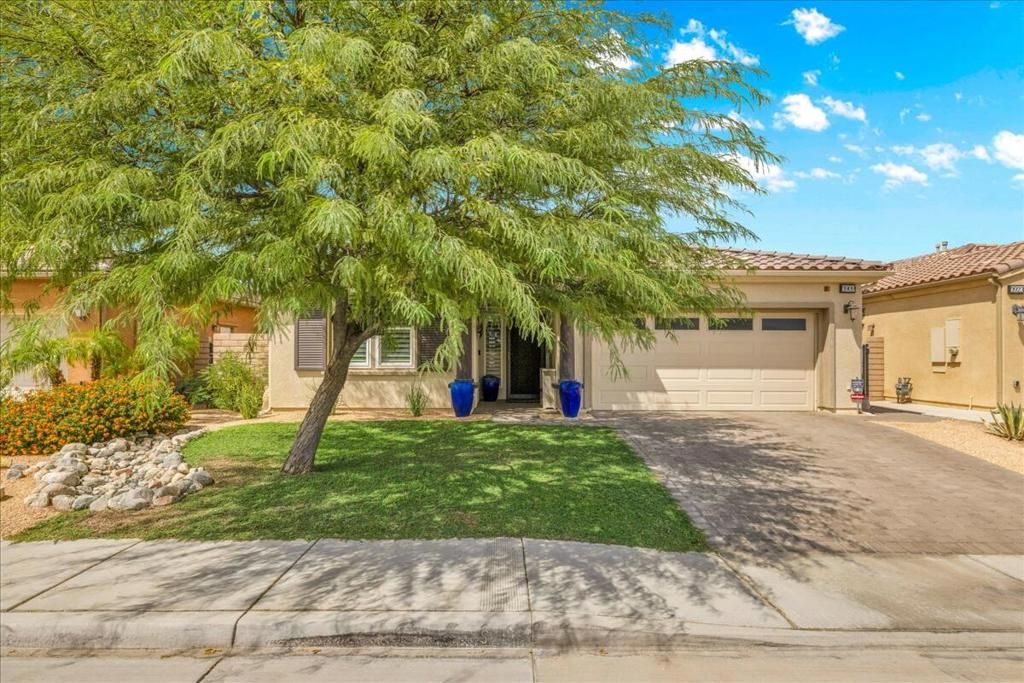 3909 Blue Sky Way, Palm Springs, CA 92262