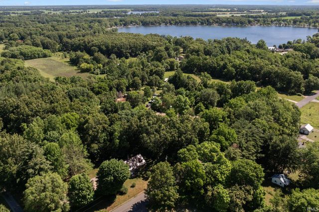10281 County Road 4, Middlebury, IN 46540