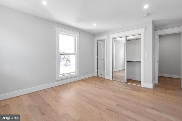 2100 S PIERCE ST, Arlington, VA 22202