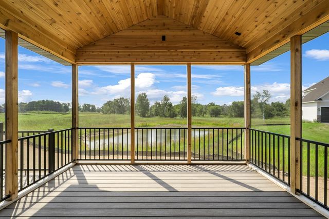 2490 179th Avenue NE, Ham Lake, MN 55304