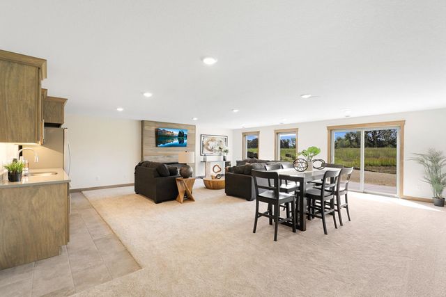 2490 179th Avenue NE, Ham Lake, MN 55304