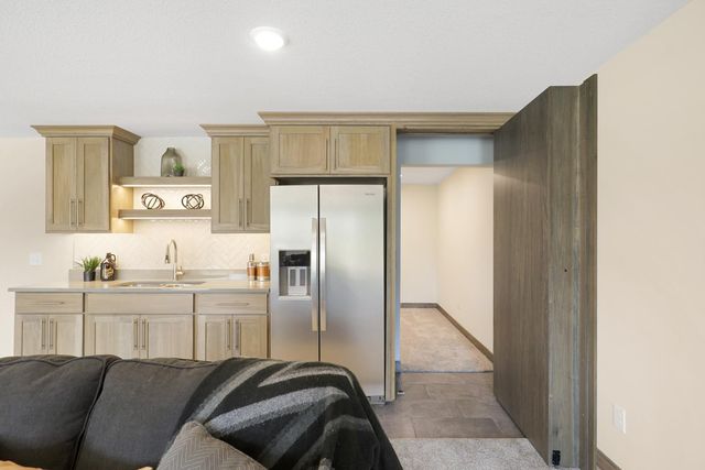 2490 179th Avenue NE, Ham Lake, MN 55304