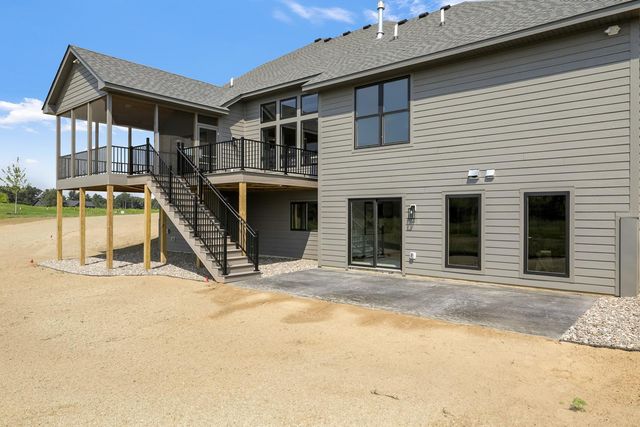 2490 179th Avenue NE, Ham Lake, MN 55304
