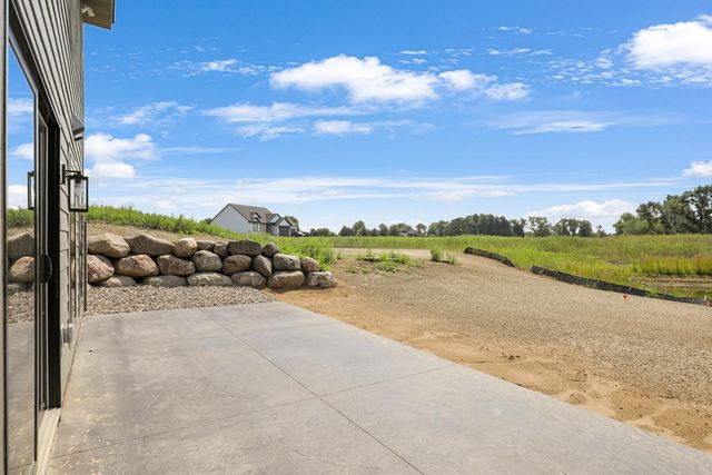 2490 179th Avenue NE, Ham Lake, MN 55304