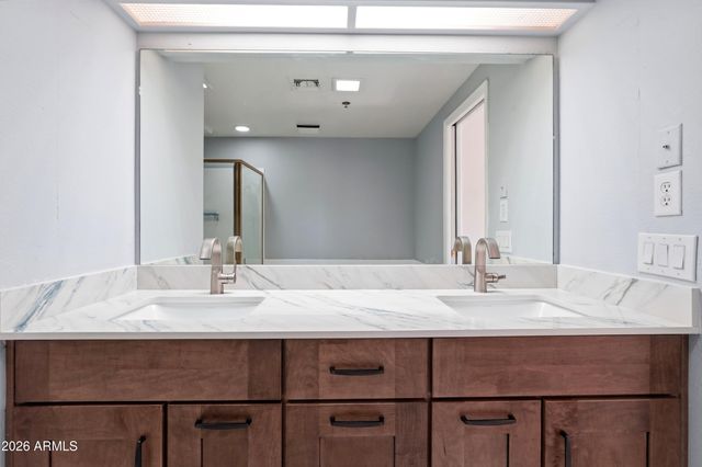 8300 E VIA DE VENTURA Boulevard 1016, Scottsdale, AZ 85258