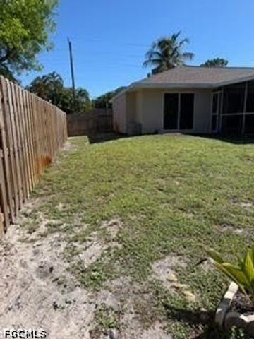 8093 Caloosa RD, Fort Myers, FL 33967