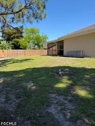 8093 Caloosa RD, Fort Myers, FL 33967