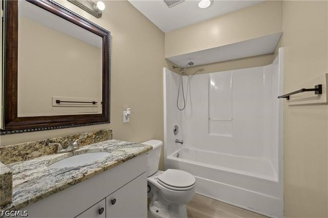 8093 Caloosa RD, Fort Myers, FL 33967