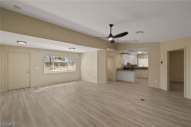 8093 Caloosa RD, Fort Myers, FL 33967