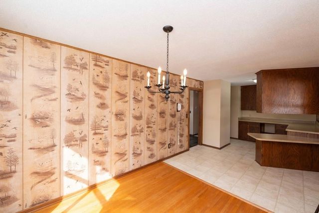 1008 Marnie Street S, Maplewood, MN 55119