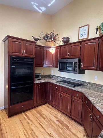 5110 SYRACUSE RD, Cheyenne, WY 82009