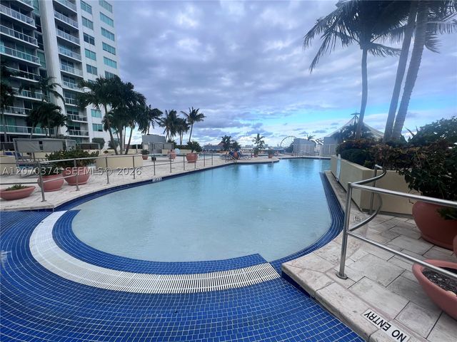 253 NE 2nd St 4607, Miami, FL 33132