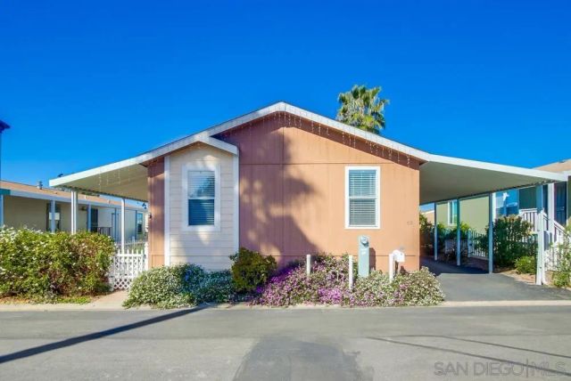 450 E Bradley Ave SPC 69, El Cajon, CA 92021