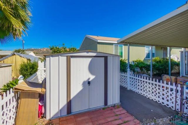 450 E Bradley Ave SPC 69, El Cajon, CA 92021