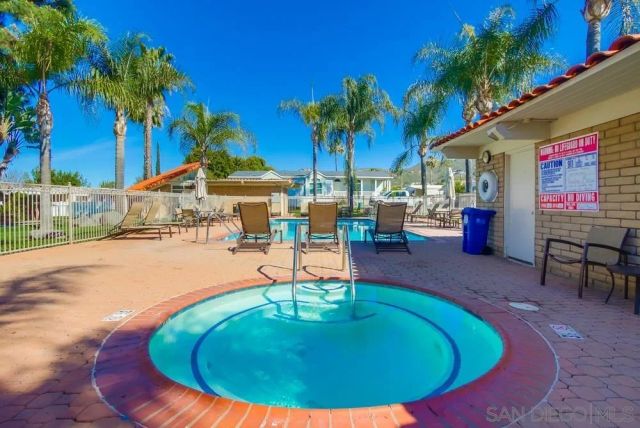 450 E Bradley Ave SPC 69, El Cajon, CA 92021