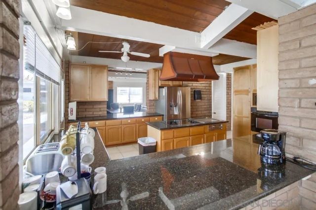 450 E Bradley Ave SPC 69, El Cajon, CA 92021