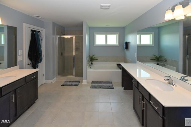 283 Pond Mountain Drive, Clayton, NC 27520