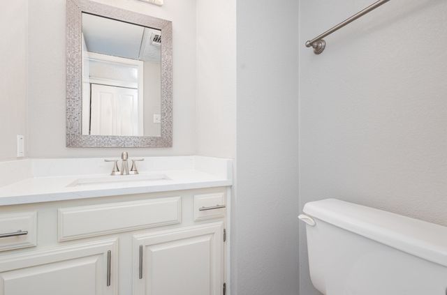 18240 Midway Road 204, Dallas, TX 75287