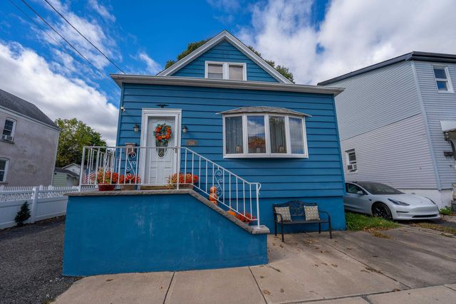 298 MADISON AVE, Clifton, NJ 07011