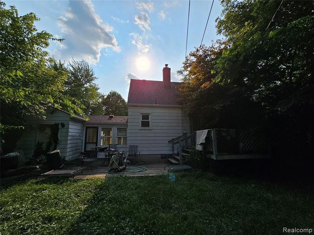 15524 Macarthur, Redford, MI 48239