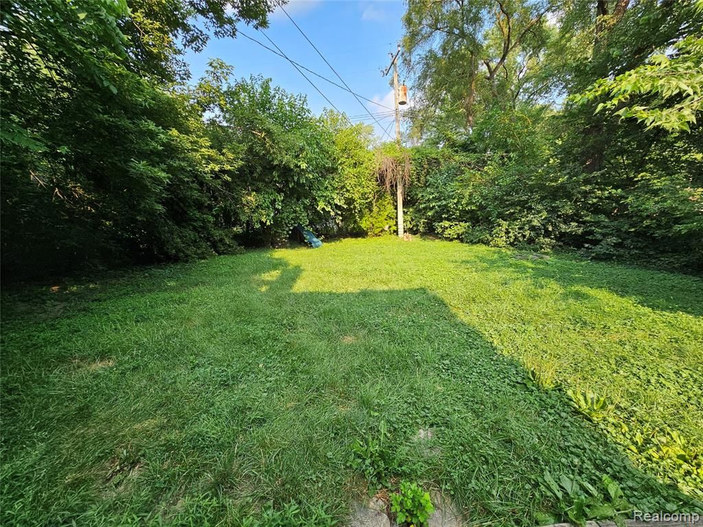 15524 Macarthur, Redford, MI 48239