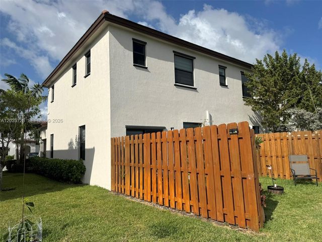 10020 SW 228th Ter, Miami, FL 33190