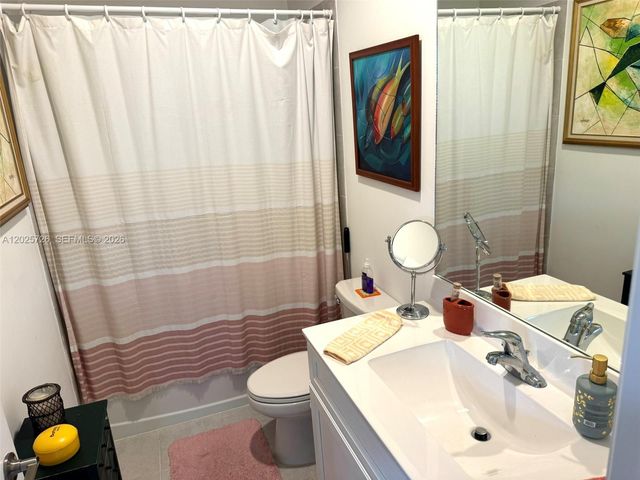 10020 SW 228th Ter, Miami, FL 33190