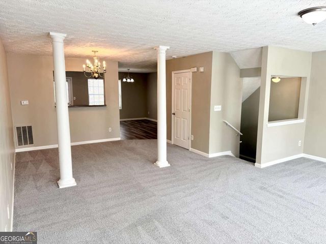 1691 Redan W, Lithonia, GA 30058