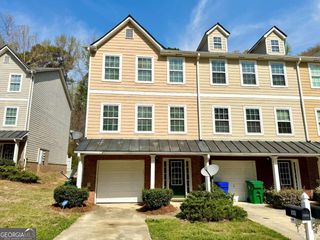 1691 Redan W, Lithonia, GA 30058