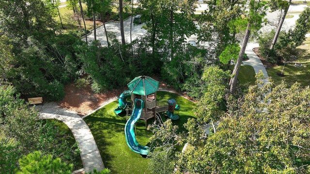 330 Mill Creek Road, Pinehurst, TX 77362