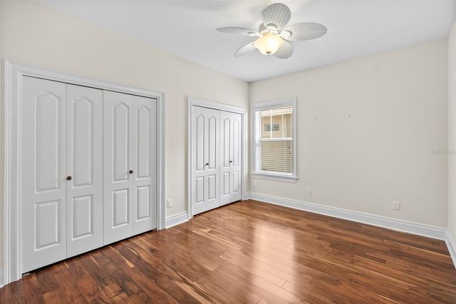 2807 W SITIOS STREET, Tampa, FL 33629