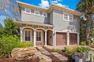 2807 W SITIOS STREET, Tampa, FL 33629