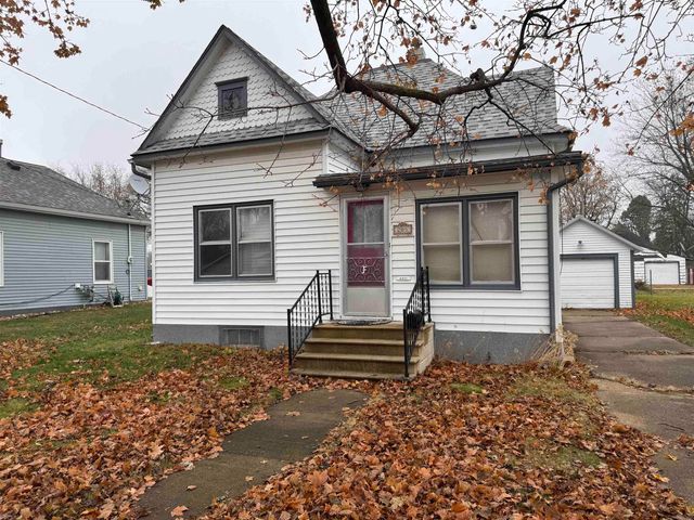 205 NE 4th Avenue, Oelwein, IA 50662