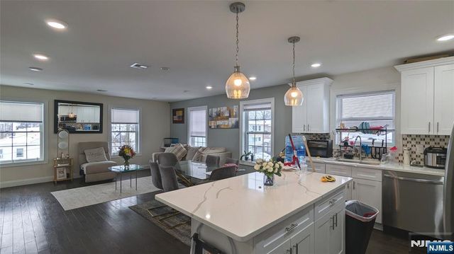 7 Maple Street, Bloomfield, NJ 07003