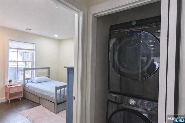 7 Maple Street, Bloomfield, NJ 07003
