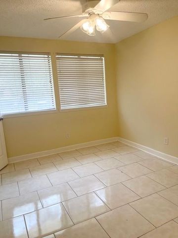11411 Meadow Joy Drive, Houston, TX 77089