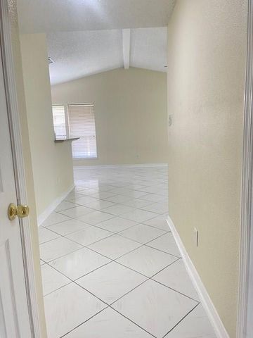 11411 Meadow Joy Drive, Houston, TX 77089