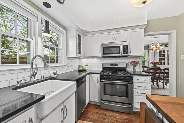 321 74th STREET, Milwaukee, WI 53213