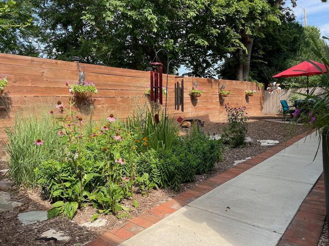 321 74th STREET, Milwaukee, WI 53213