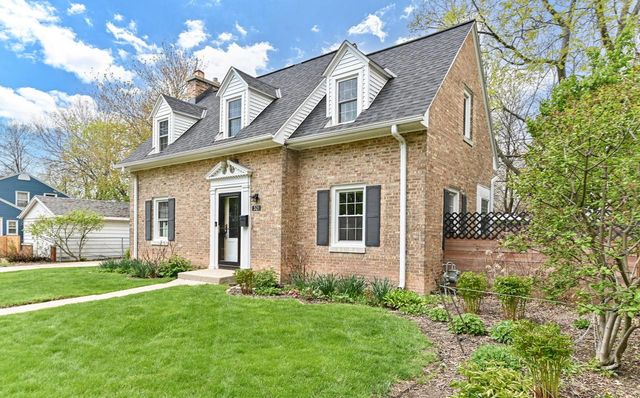 321 74th STREET, Milwaukee, WI 53213