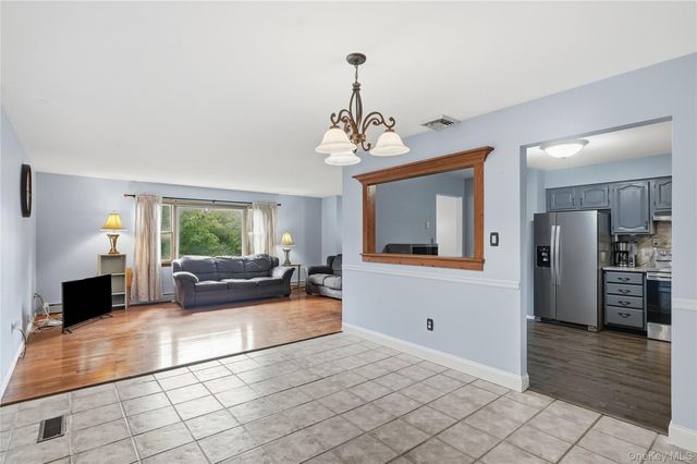 94 Booth Road, Chester, NY 10918