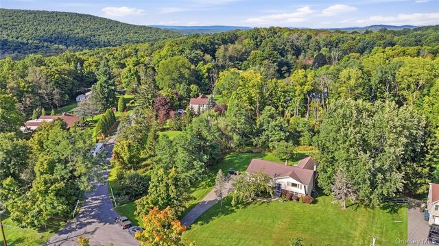 94 Booth Road, Chester, NY 10918