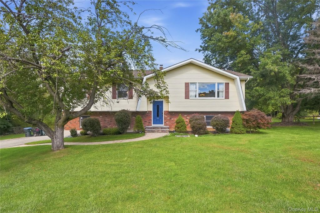 94 Booth Road, Chester, NY 10918 — exterior