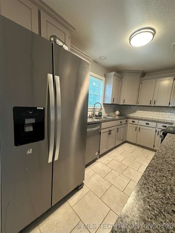 206 NE 1st, Red Oak, OK 74563