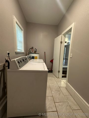 206 NE 1st, Red Oak, OK 74563