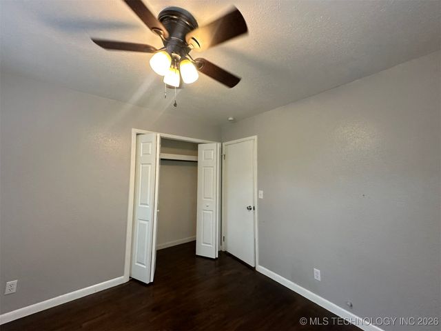 206 NE 1st, Red Oak, OK 74563