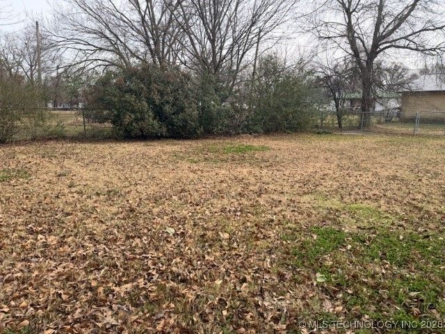 206 NE 1st, Red Oak, OK 74563