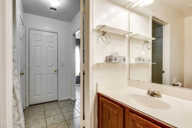 7784 N 56TH Drive, Glendale, AZ 85301